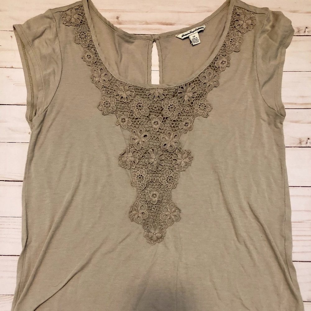 Brown American Eagle Blouse, Size XSmall, Flowers